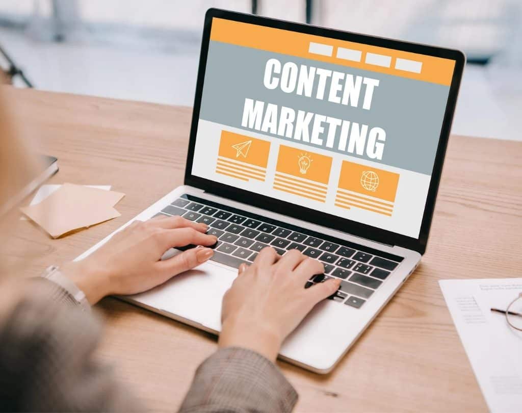 تفاوت‌های کلیدی بین تولید محتوا و بازاریابی محتوا