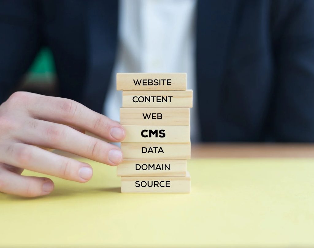 راهنمایی نهایی برای انتخاب CMS بر اساس شرایط کسب‌وکار
