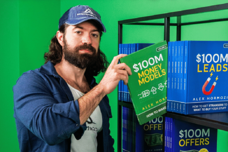 کتاب مدل پول 100میلون دلاری